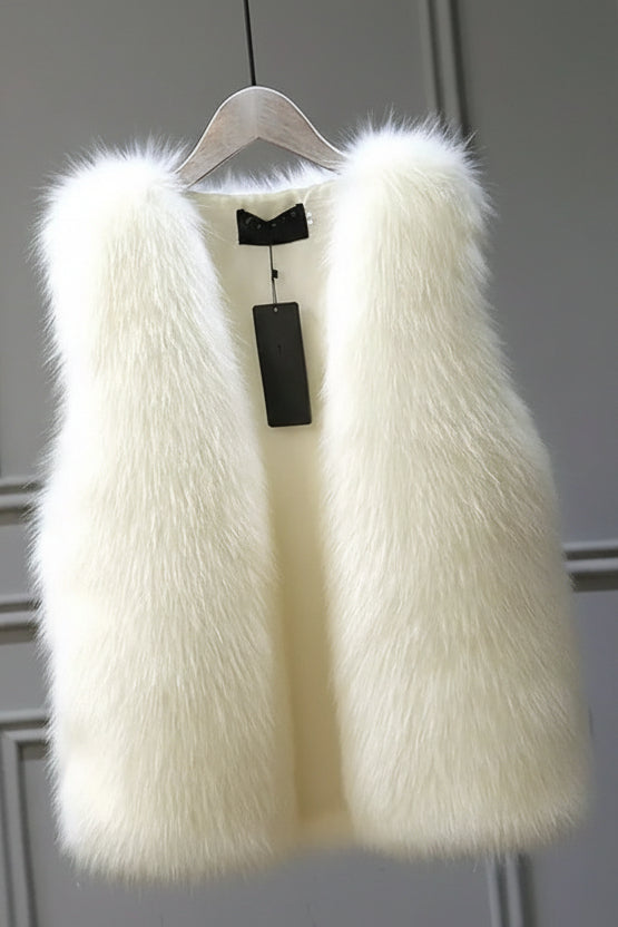Heidi Fashion - Women's Elegant Faux Fur Vest with Thermal Insulation 4
