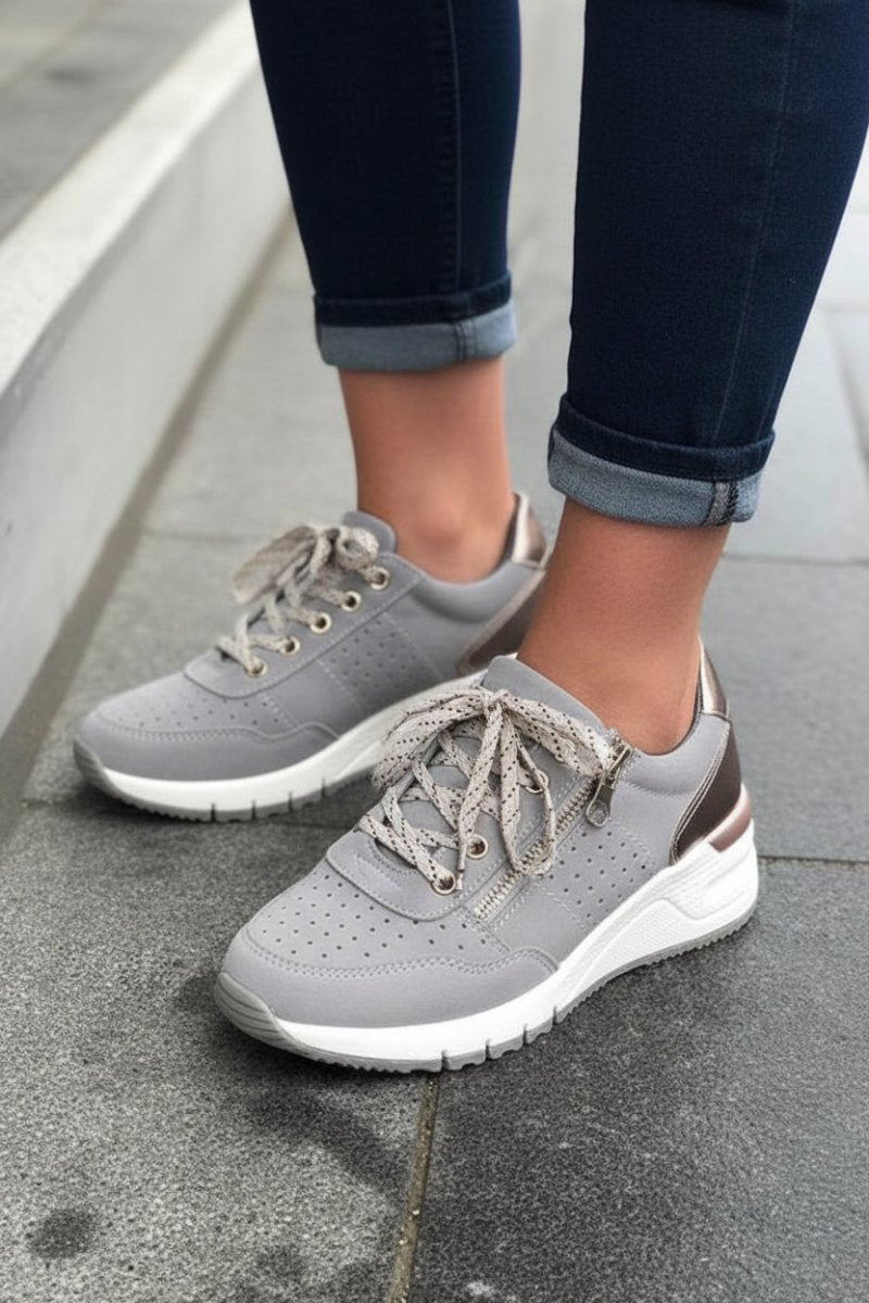 BALANCIA – Orthopedic Walking Shoes for Women with Cushioned Support