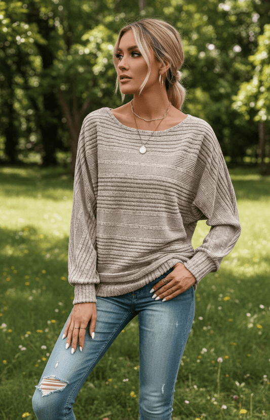 ELOWEN – Long Sleeve Oversized Top