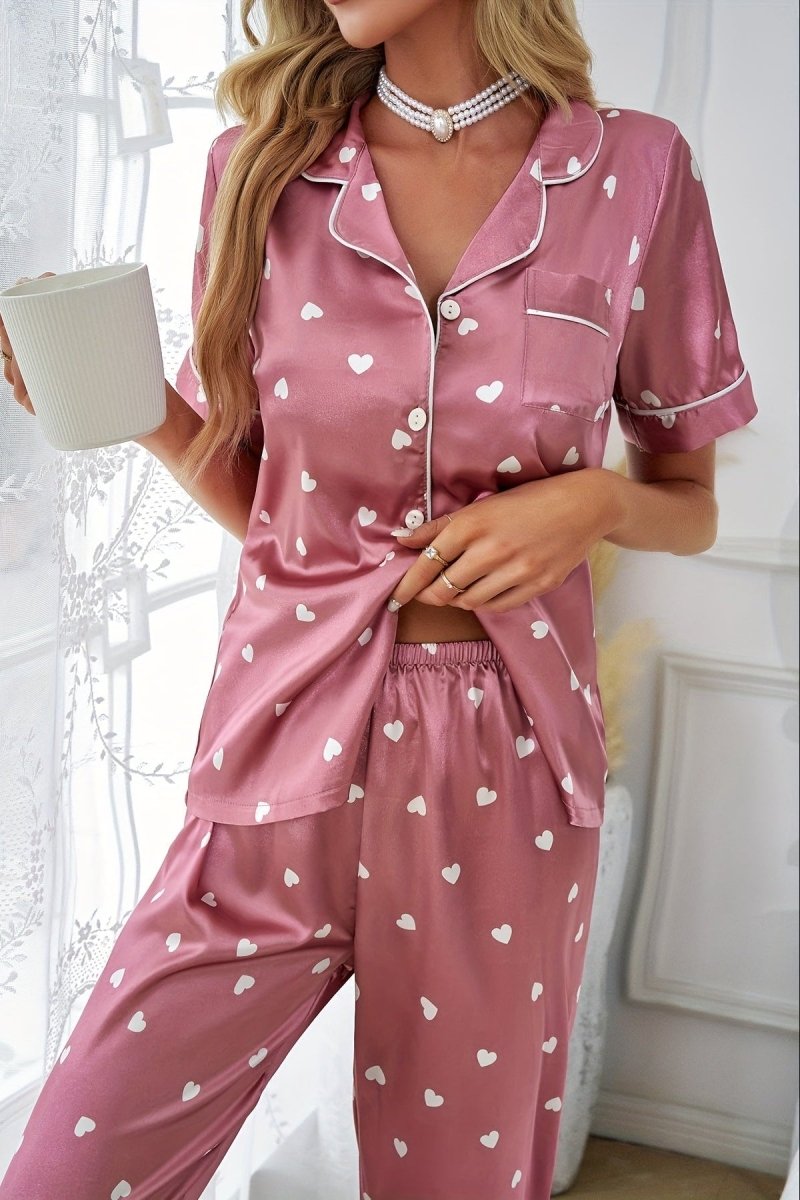 Whitney – Glossy Heart Print Lounge Set