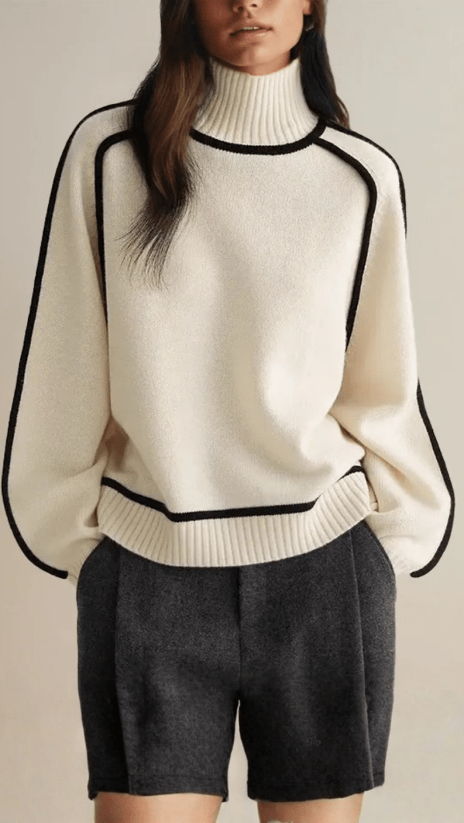 NOIRÉVA - Contrast Trim Turtleneck Sweater