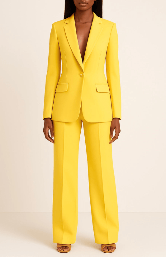 ELEVARE – Sophisticated Women’s Suit Ensemble