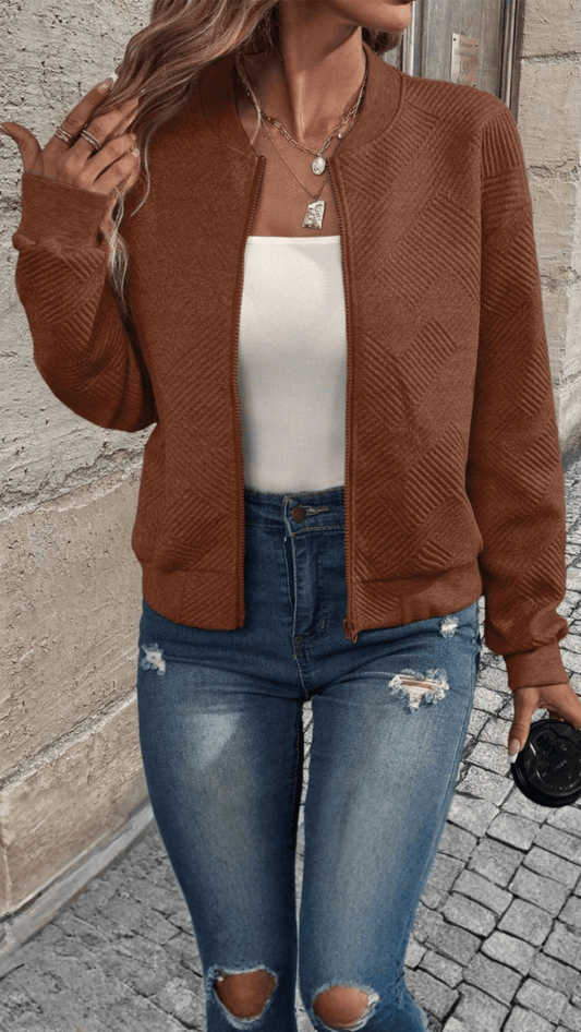 LUMIÈRA - Textured Zip Cardigan