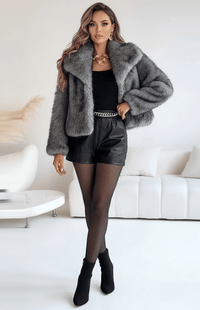 IVELLA – Women’s Faux Fur Jacket with Laid-Back Chic Appeal