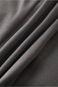Hali – Minimalist High-Waisted Skirt with Lightweight Texture