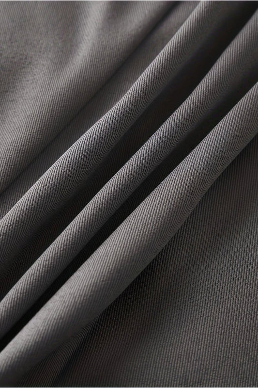 Hali – Minimalist High-Waisted Skirt with Lightweight Texture