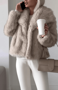 IVELLA – Women’s Faux Fur Jacket with Laid-Back Chic Appeal