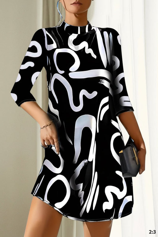 Alanna - Women's Dress with 3/4 Sleeves and Trendy Print for Casual or Dressy Looks 0