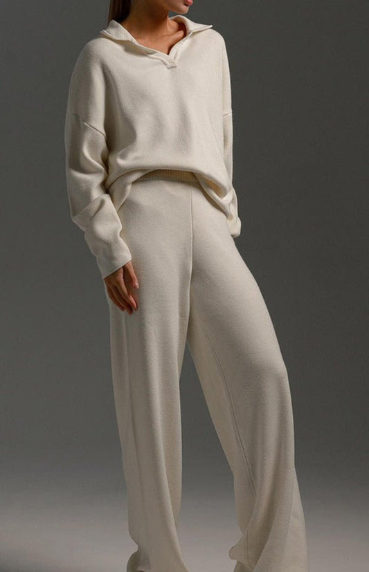 Chic Women's Collared Two-Piece Relaxed Fit Lounge Set for Comfortable Loungewear 4