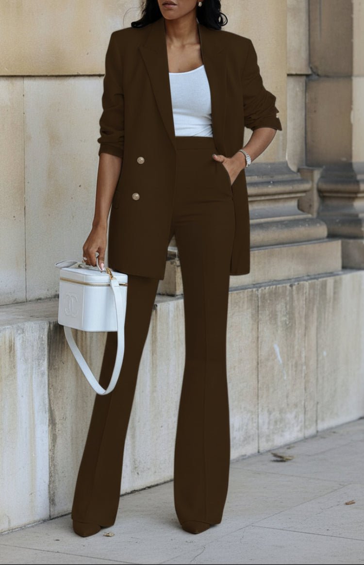 Elegant Women's Suit - Two-Piece Blazer Set with Trousers for Formal Occasions 5