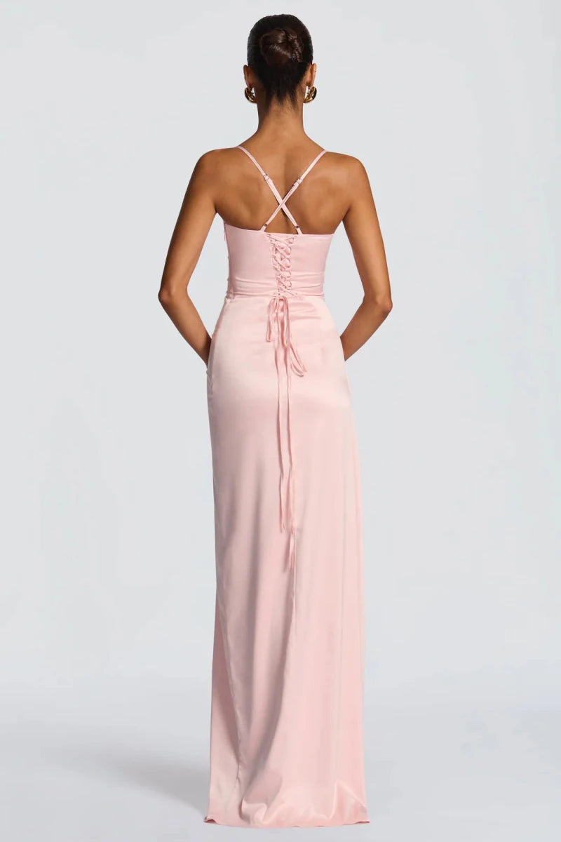 Evangeline - Sleek Solid-Color Dress with Dramatic Split Hem