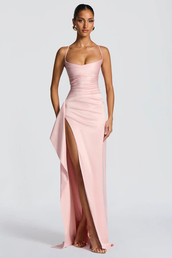 Evangeline - Sleek Solid-Color Dress with Dramatic Split Hem