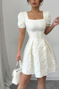 Eviana - Stylish Floral Dress with Square Neckline