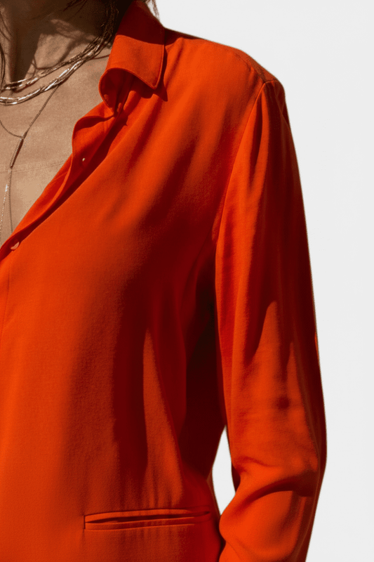 Heidi-Mode - Elegant Women's Soft Breathable Shirt with Timeless Design 2