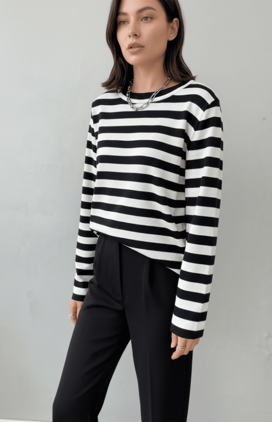 Heidi-Mode Striped T-Shirt - Ultra-Soft Fabric & Timeless Design for Every Occasion 11
