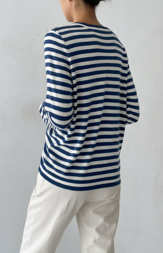 Heidi-Mode Striped T-Shirt - Ultra-Soft Fabric & Timeless Design for Every Occasion 5