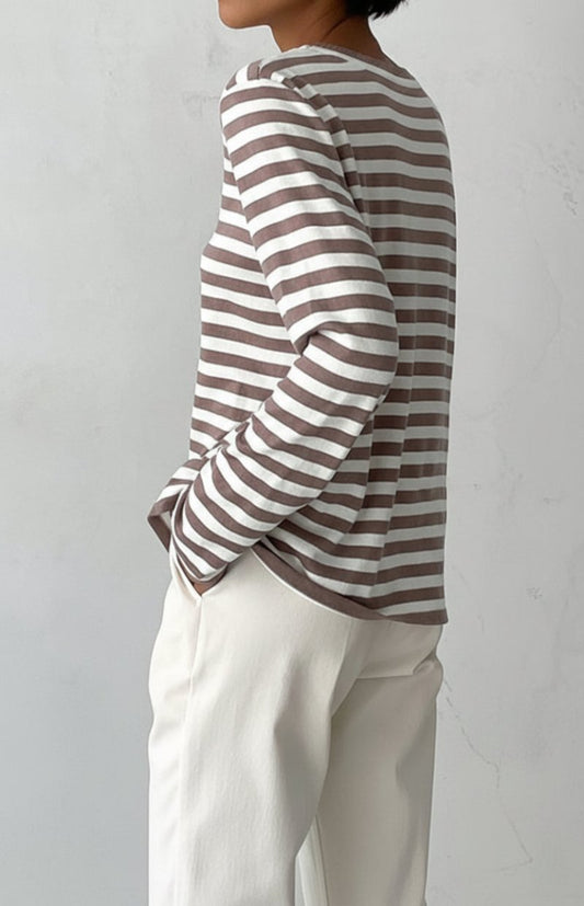 Heidi-Mode Striped T-Shirt - Ultra-Soft Fabric & Timeless Design for Every Occasion 6