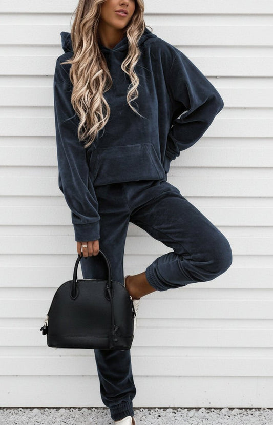 Heidi-Mode Winter Set - Trendy Cotton-Polyester Outfit for Stylish Comfort 1