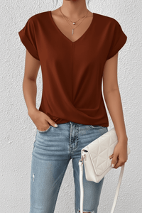URBÉNE – Modern Women’s V-Neck Top Designed for Effortless Styling