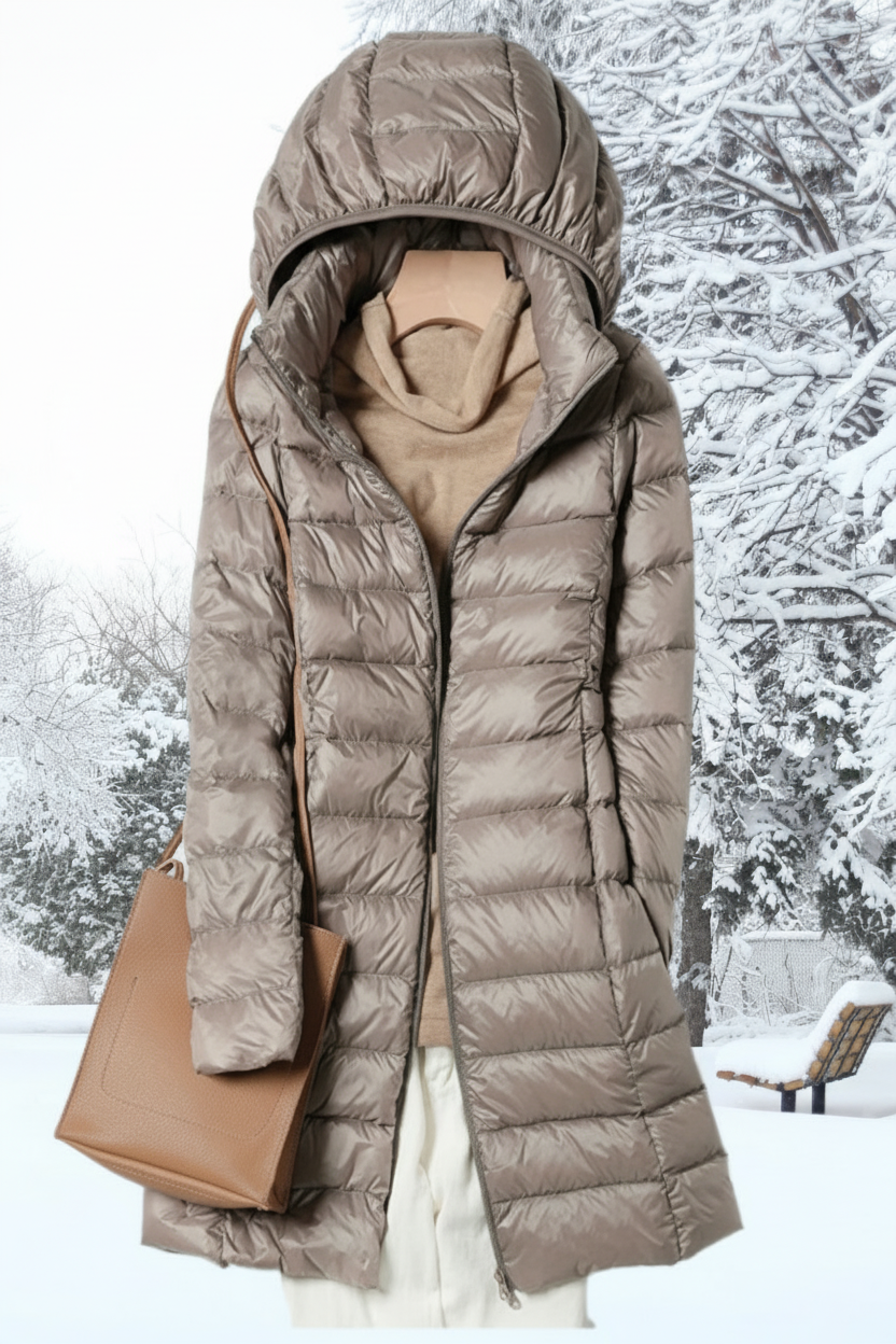 FEATHERA – Women’s Ultralight Down Jacket with Removable Hood & Elegant Design