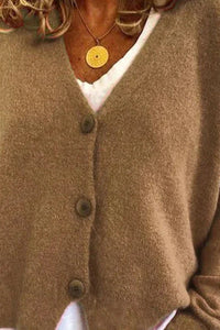 Saphira - Timeless V-Neck Cardigan